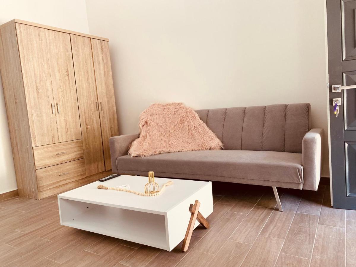 Louvros Luxury Suites ذيسْخا المظهر الخارجي الصورة