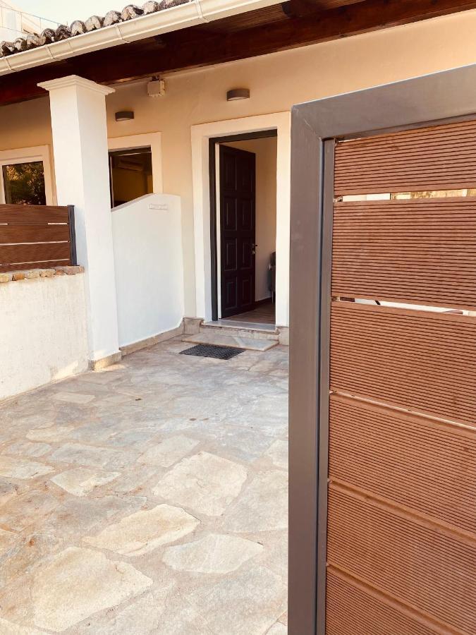 Louvros Luxury Suites ذيسْخا المظهر الخارجي الصورة